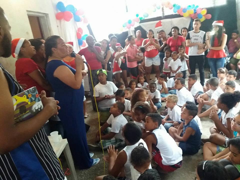Primeira Sacolinha de Natal do Sorriso em Ação em 2011, em Parelheiros.
